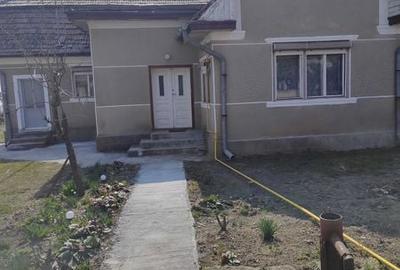 Casă cu 2 camere cu Teren 100 Mp în Central - 5