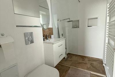 Casă cu Teren 227 Mp în Sud