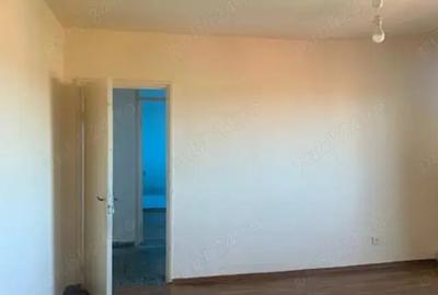 Vand apartament , 2 camere , semidecomandat , Micro 5 , Cornet - 3