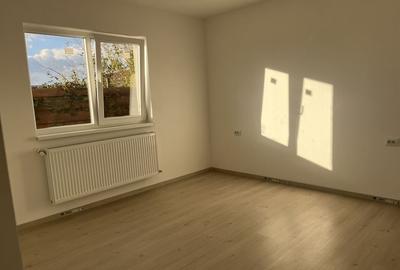 Glina stadion casa parter 4 camere - 44