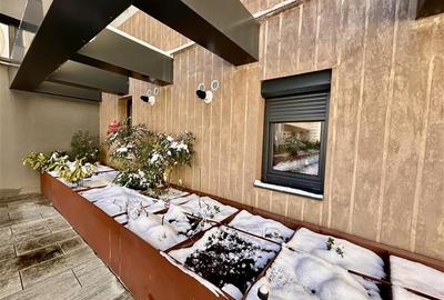 Apartament cu 2 camere decomandat, mobilat în Tractorul - 7