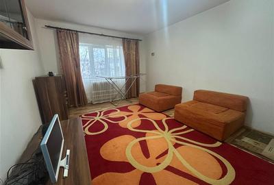Apartament cu 2 camere decomandat, mobilat în Baza 3 - 2