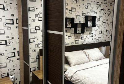 Apartament cu 2 camere decomandat în Tractorul - 7