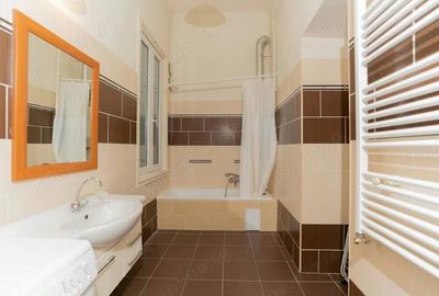 Garsonieră decomandată în Central - 1