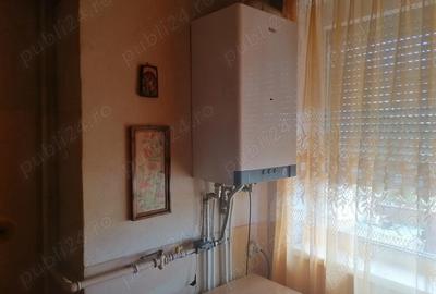 Garsonieră decomandată în Central - 4