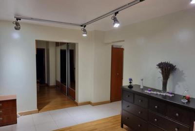 ULTRACENTRAL -3 CAMERE DECOMANDAT, ETAJ 1,MOBILAT SI UTILAT - 18