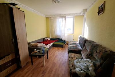 AGIGEA, 3 CAMERE DECOMANDAT 2 BAI, CENTRALA GAZ, 70 MP. PARCARE, BOXA - 22