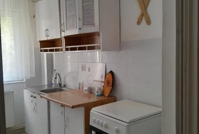 Apartament cu 2 camere - zona Podu Ros - Scoala Titu Maiorescu - 1