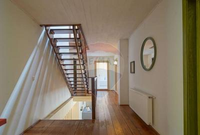 Spațiu comercial, de 645 mp, în Cheile Râșnoavei - 2