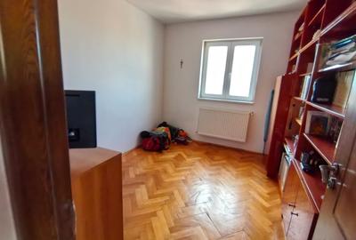 Apartament cu 4 camere semidecomandat, mobilat în Take Ionescu - 11