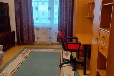 Apartament cu 2 camere semidecomandat în 9 Mai - 4