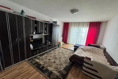 Apartament cu 2 camere decomandat în Florești - 3