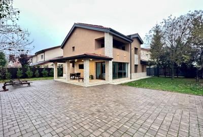 Casă individuală cu 5 camere cu Canalizare în Pipera