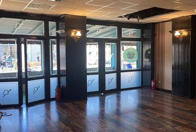 Spațiu comercial, de 130 mp, în Ultracentral - 4