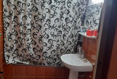 Apartament cu 3 camere decomandat în 1 Mai - 4