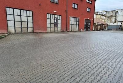 Spațiu comercial, de 800 mp, în Central - 8