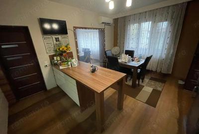 Casă cu 6 camere cu Teren 252 Mp în Semicentral - 18