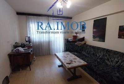 Apartament cu 3 camere decomandat în Republicii - 17