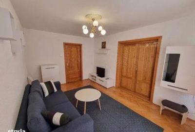 Apartament cu 4 camere decomandat în Central - 1