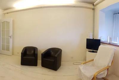 Apartament cu 3 camere decomandat, mobilat în Drumul Taberei