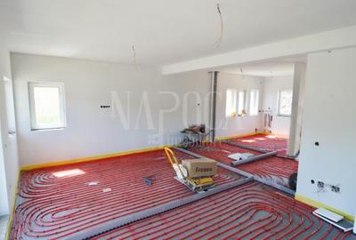Casa 4 camere de vanzare in Campenesti - 2
