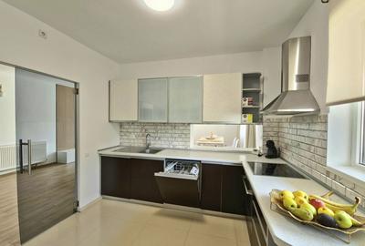 Apartament cu 3 camere decomandat în Central - 4