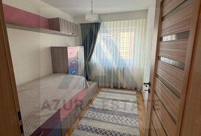 Apartament cu 3 camere semidecomandat în Calea Dumbrăvii - 2