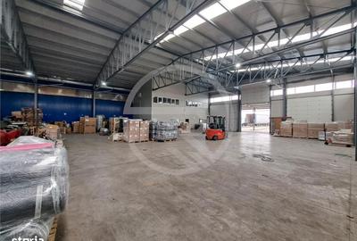 Spațiu comercial, de 700 mp, în Luna - 5