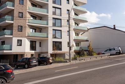 Spatiu Comercial Central – 2 Locuri de Parcare–Parter bloc 2025-Open Space - 4