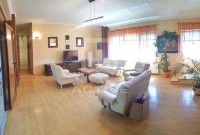 Apartament  4 camere -terase generoase -Zona  regionala cfr - 15