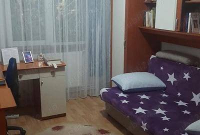 Apartament cu 3 camere decomandat, mobilat în Central - 1