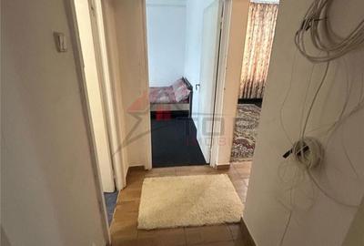 Apartament cu 3 camere decomandat în Alexandru cel Bun - 8