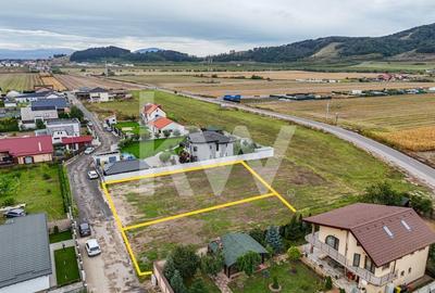 Teren de vanzare, 825 sau 1650 mp, Harman, zona centrala, intravilan, Comision0% - 7