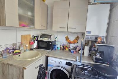 Eroii Revolutiei, Caporal Usurelu - 6