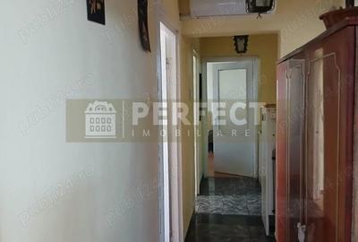 !!ocazie!!! AP.3 camere,2 bai,B-dul Bucuresti etaj 4 9 Pret 78000 euro - 4