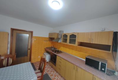 Garsonieră decomandată, mobilată în Canta - 7