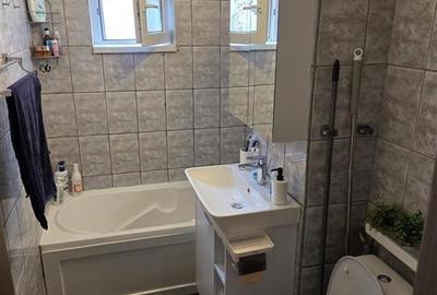 Apartament cu 3 camere semidecomandat, mobilat în Dâmbovița - 19