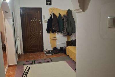 Apartament cu 2 camere decomandat în Alexandru cel Bun - 2