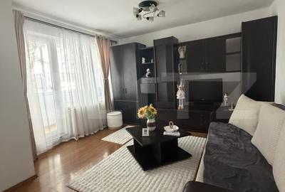 Apartament cu 3 camere decomandat, mobilat în Tudor