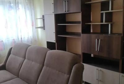 Apartament cu 4 camere semidecomandat în Central - 2