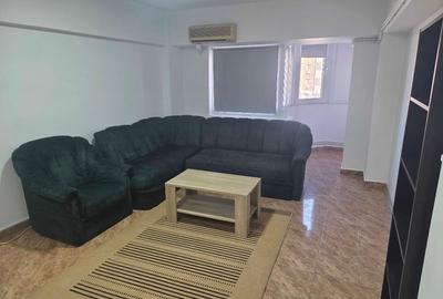 Apartament cu 2 camere decomandat în Trocadero - 2