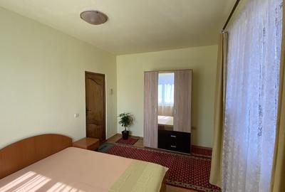Apartament 2 camere cu parcare, zona WALDORF, UMF - 3