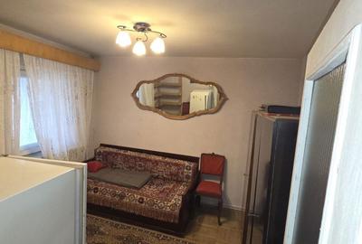 Apartament cu 2 camere, mobilat în Central