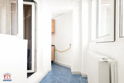 Garsonieră decomandată, mobilată în Port - 5