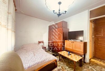 Apartament cu 2 camere semidecomandat, mobilat în Confecții - 9