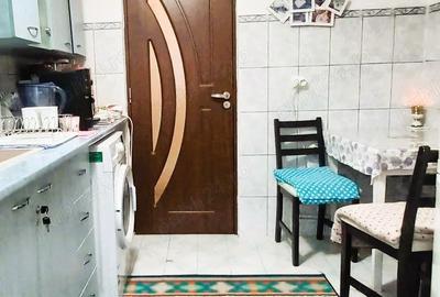 Vand apartament 3 camere Bro?teni 106.900 E negociabil - 4