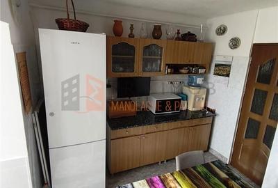 Apartament cu 3 camere decomandat în Crâng - 8