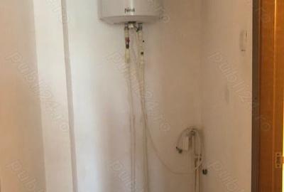 Apartament cu 3 camere semidecomandat în Turceni - 3