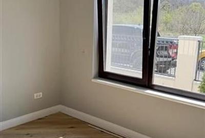 Duplex despartit prin garaj la liziera padurii Dumbravita -  Balcescu - 13