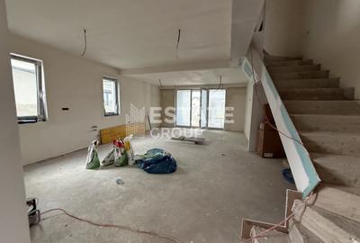 Duplex cu 4 camere cu Canalizare în Moșnița Nouă - 3